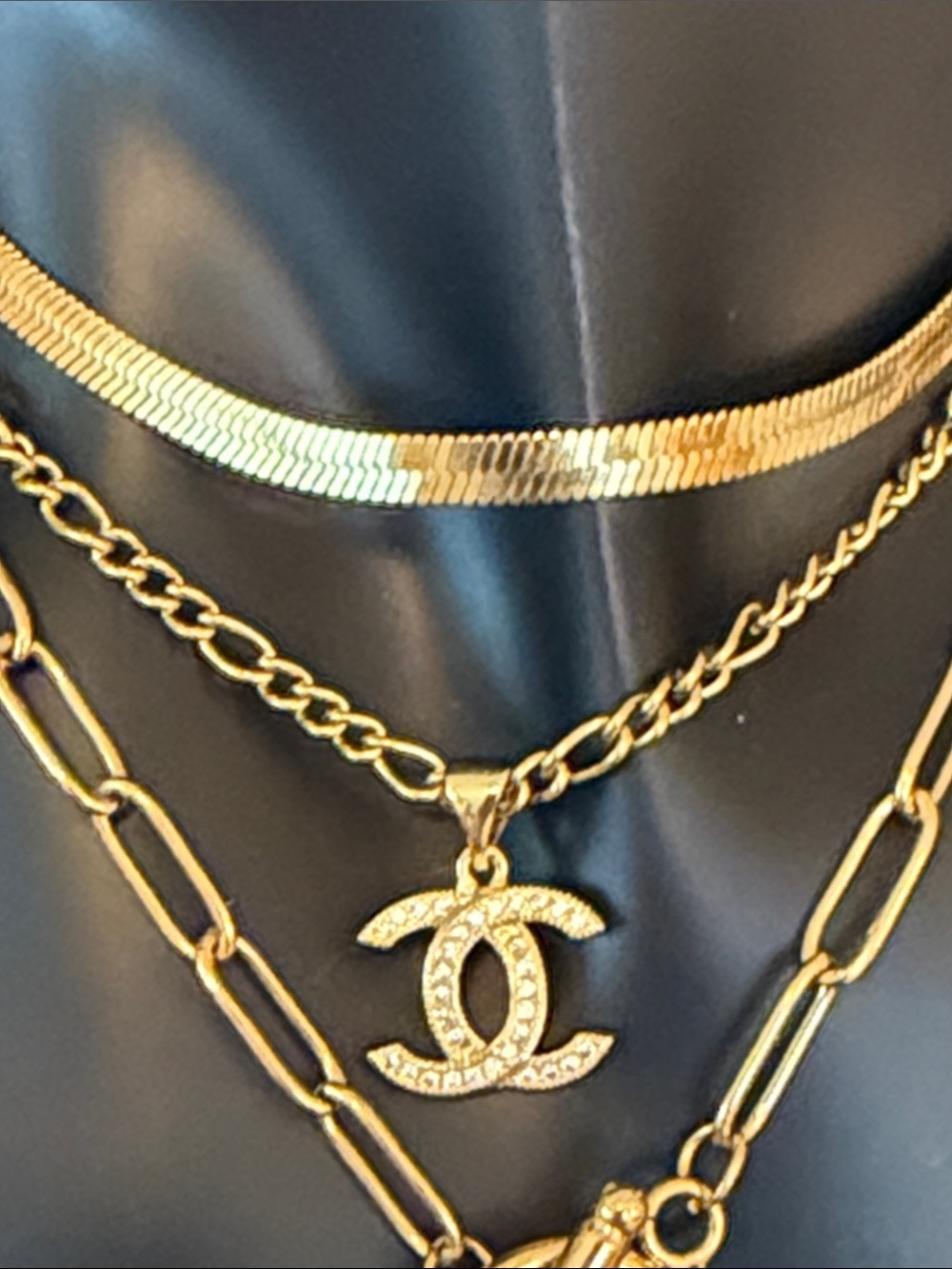 Gold-Tone Layered Star & Interlocking CC Pendant Necklace - - Picture 4 of 14
